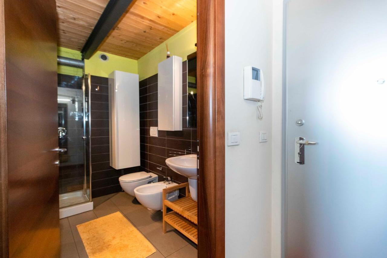 Dora Riverside Modern Apartment With Private Parking Turin Ngoại thất bức ảnh